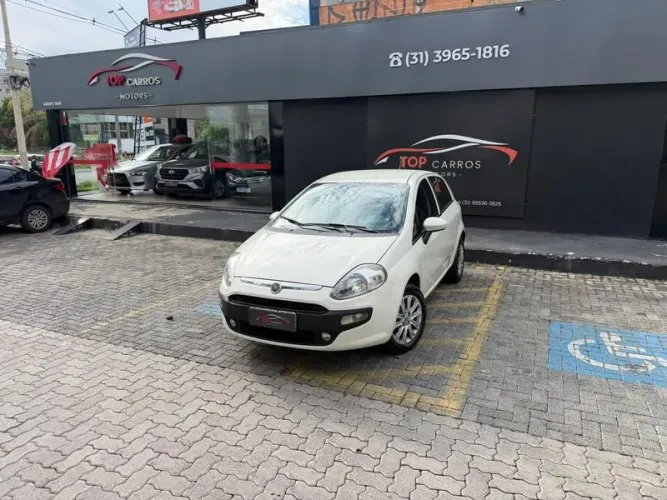 Fiat Punto Essence 1.6 Flex 16V 5P 2015