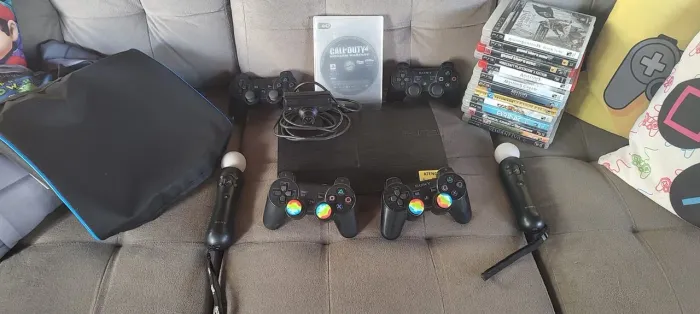 PlayStation 3 Super Slim 500GB *Desbloqueado*