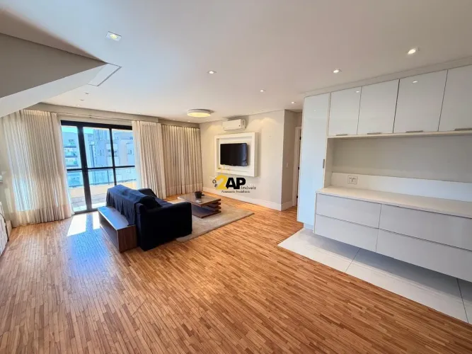 Cobertura duplex para venda no Brooklin: 2 quartos, 1 suíte, 4 banheiros, 3 vagas, 209m² -
