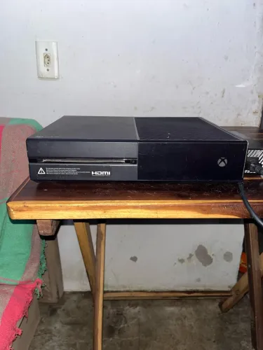 Xbox one com defeito (retirada de peça)
