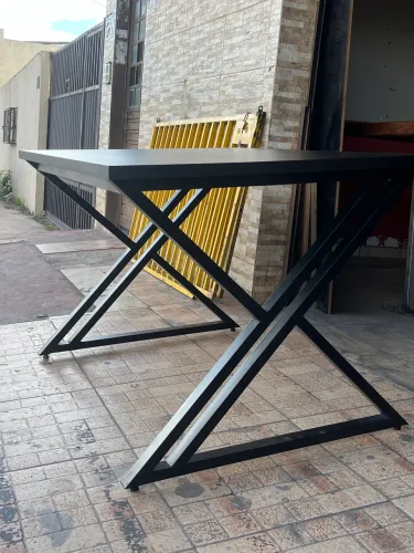 Mesa industrial 