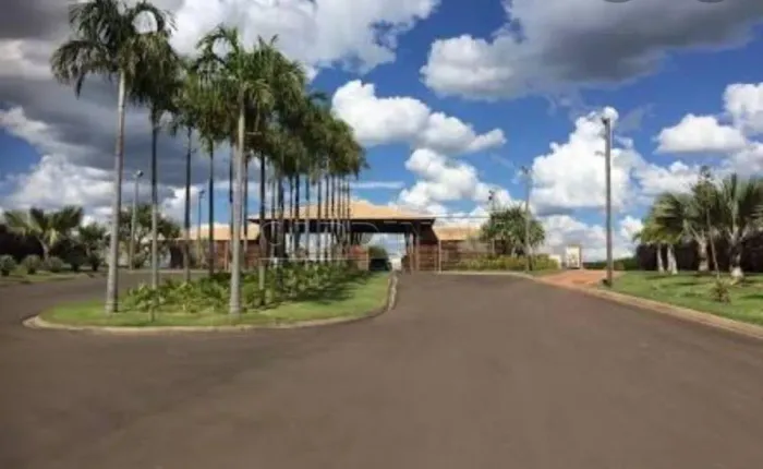 Terreno Condomínio em Analandia
