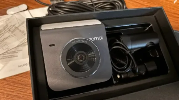 Kit Câmera Xiaomi A400 com câmera traseira