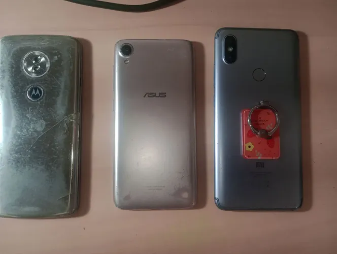 Celulares quebrados