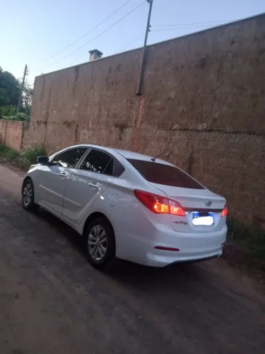 Hyundai HB20S C.plus/c.style1.0 Flex 12V Mec. 4P 2018