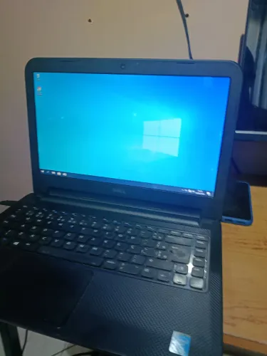 Notebook Dell 3734 - i5 - 8GB Ram/ HD 500 GB ( Leia)