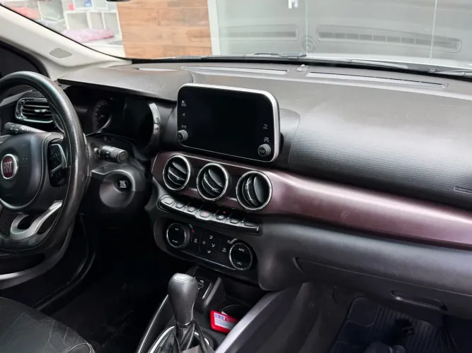 Fiat Cronos Precision 1.8 16V Flex Aut. 2019