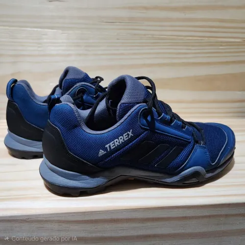Tenis de Trilha ADIDAS TERREX vendo ou troco