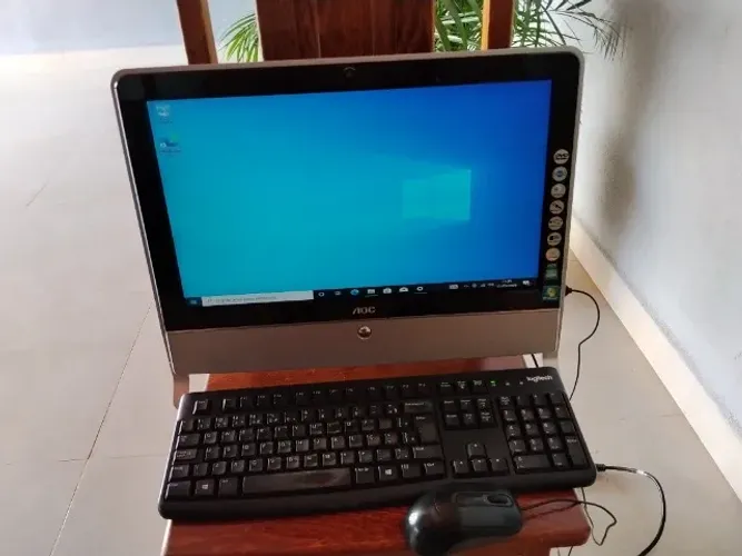 Vendo computador All in One AOC modelo AA183M (M92/M92E)