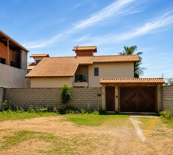 Casa Sobrado à Venda ou Locação Residencial no Medeiros Jundiaí/SP