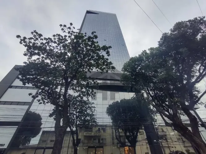 Sala Comercial de 41,50m² para alugar, com banheiro privativo, localizada em Santo Amaro,
