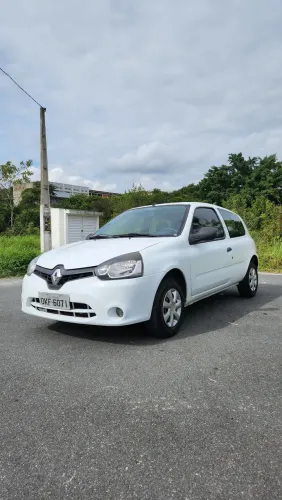Renault Clio Authentique 1.0/1.0 Hi-power 16V 3P 2015