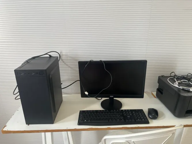 PC Completo Desktop com Impressora Carregada