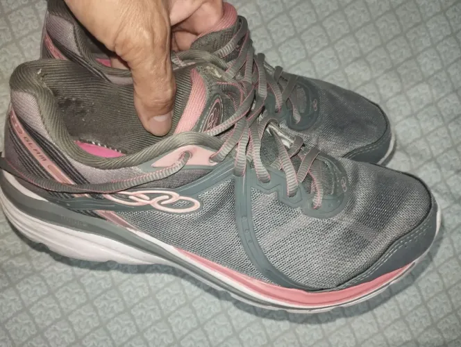 Tênis feminino original Olympikus número 37