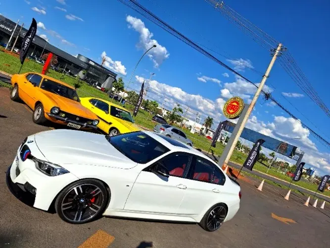 BMW 328I A M Sport 2.0 16V Flex 4P 2017