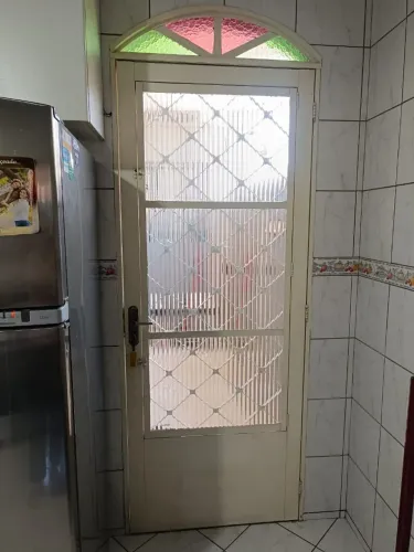 Portas de ferro vom vidro