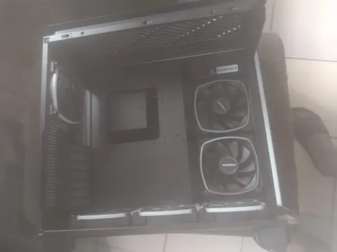 GABINETE MONTECH KING 95 PRO