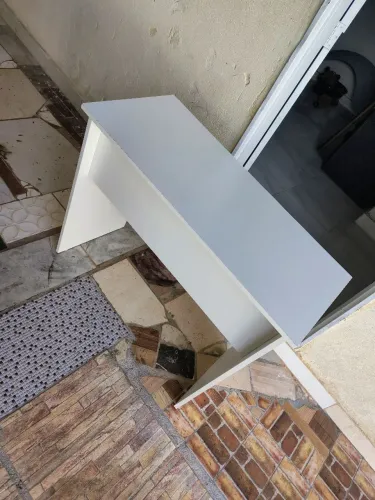 Mesa de escritório pequena MDF