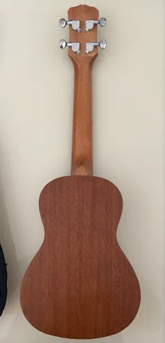 Ukulele malibu