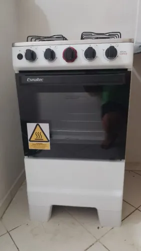 Vendo um fogão esmaltec