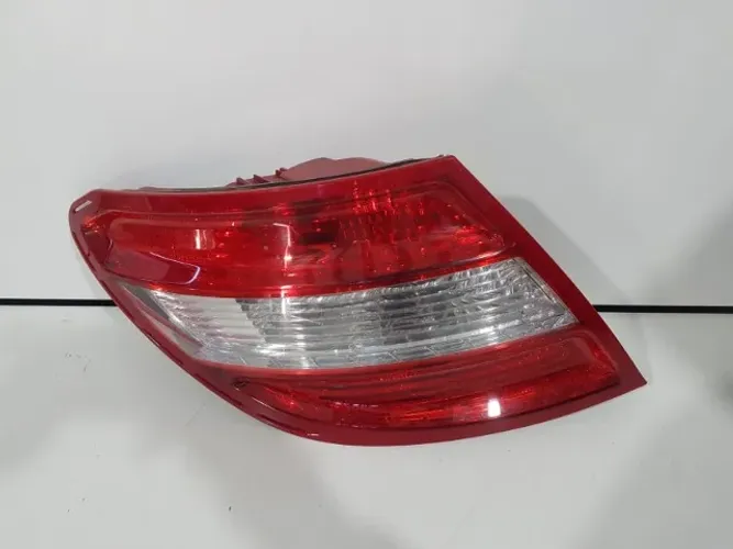 Lanterna Esquerda Mercedes C180 C200 C250 S/ Led 2008 2009 2010 2011 Original BG1314