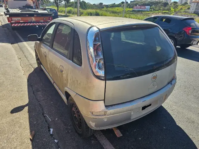 Peças em geral para Gm/Corsa Joy 2005