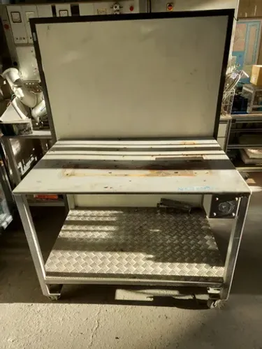 Carrinho de ferramentas 