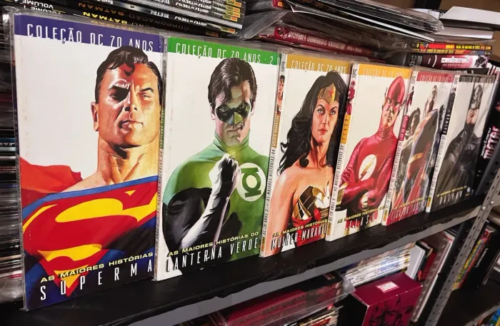 DC 70 anos 6 volumes coleção completa em ótimo estado
