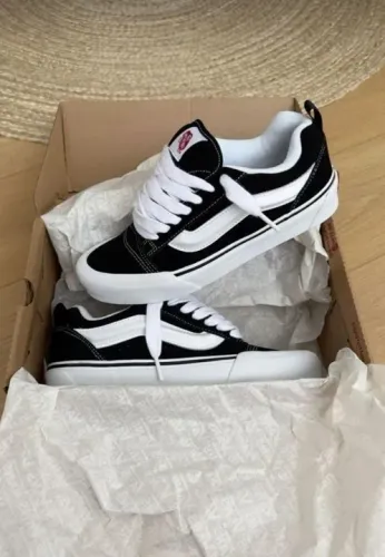 Tenis Vans Preto branco
