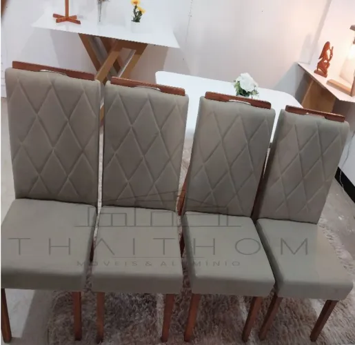 4 Cadeiras Luxo Com Cabeceiras (Pronta Entrega)