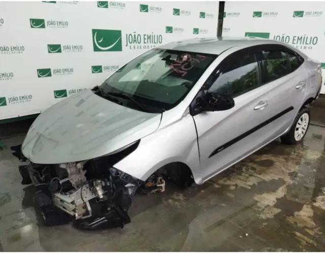 Sucata peças Toyota yaris 2021