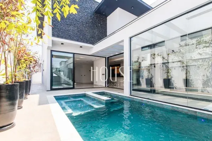 Casa à venda em condomínio fechado em Sorocaba | 390m² em Residencial Giverny | CA1260