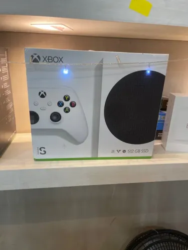 Xbox Series S - Novo na Caixa