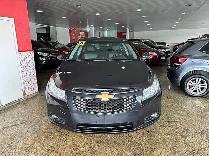 Chevrolet Cruze Sport6 2014 - Automático - Muito conservado !