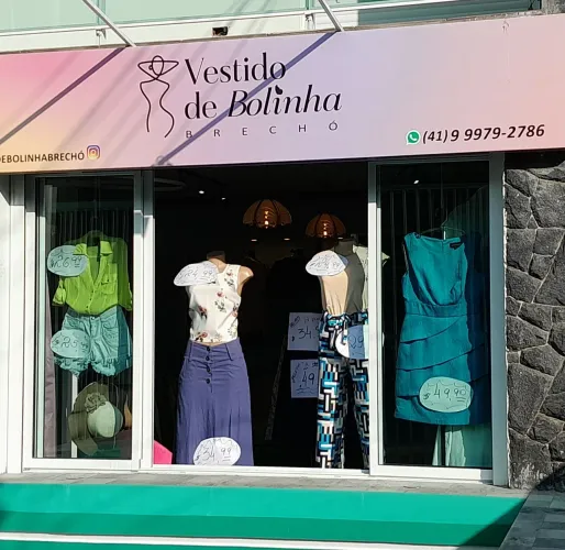 Vestidos de Festa, Blusas e Casacos de Lã