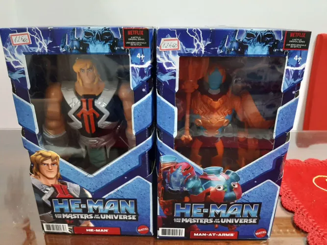 Boneco He-Man e Masters of the Universe - 2 Peças - Netflix - Mattel