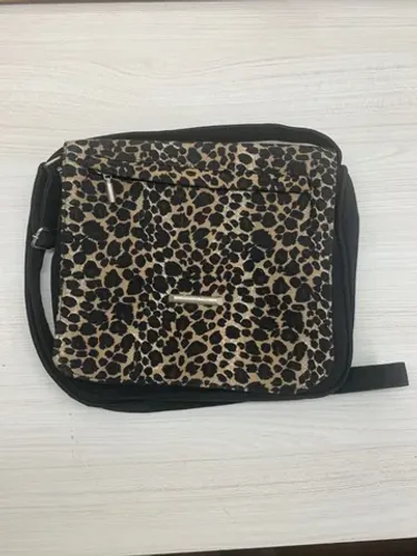Bolsa Com Estampa De Onça Oncinha Estilosa