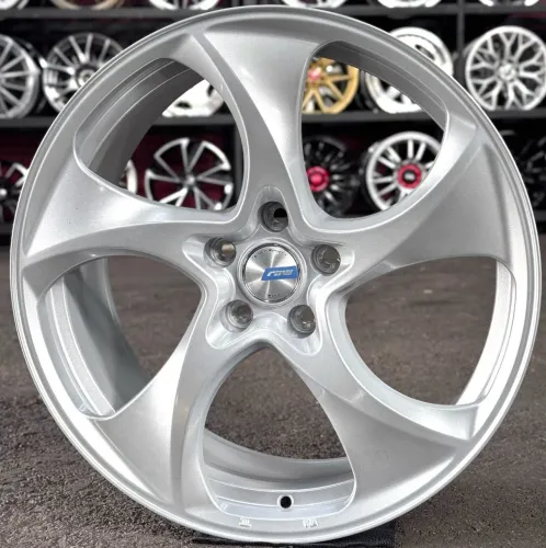 Rodas aro 19 tala 8.5 furação 5x114