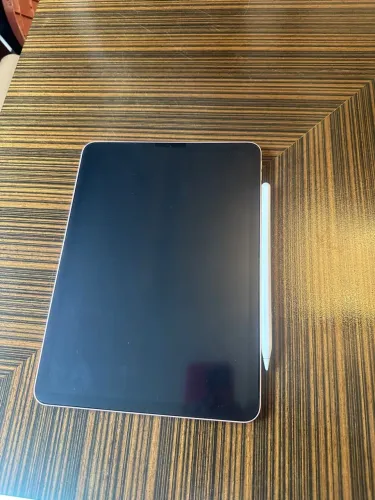 IPad Air 4 64GB + Apple Pencil 2° geração + Magic Keyboard 