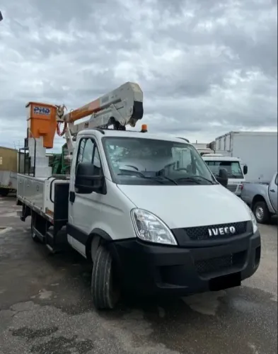 Iveco 35s14 Cesto Aéreo ano 2018