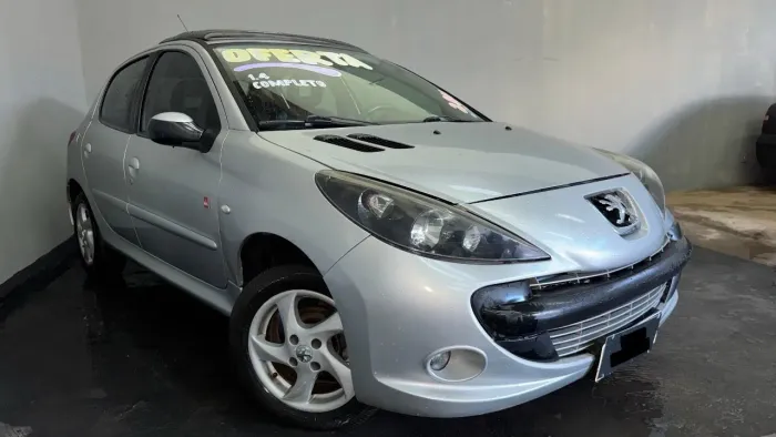 Peugeot 207 Quiksilver 1.4 Flex 8V 5P 2011