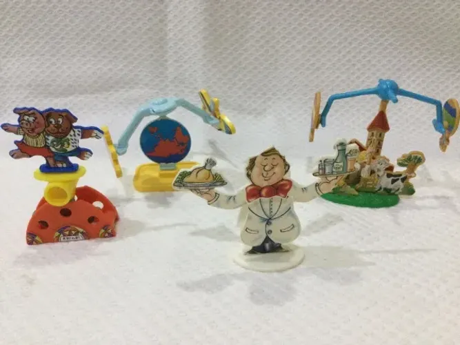 Miniaturas Kinder Ovo Equilibristas Anos 90 Kit 4 Unidades