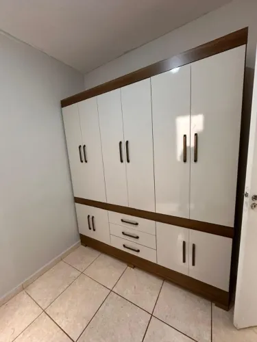 Guarda-Roupa 10 Portas Casal ( montagem grátis Ribeirão) 