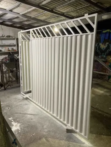 Portão em Metalon galvanizado 