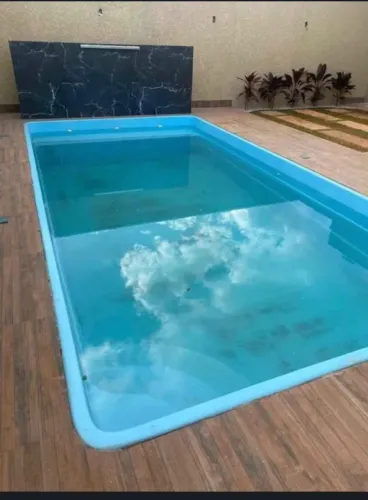 Piscina de fibra Linha Retangular completa 6mts