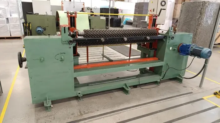 MAQUINA PERFILADEIRA P/ ESPIMA
