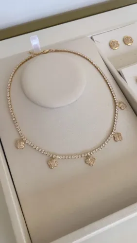  Colar Inspiração Alta Joalheria - Banhado a Ouro 18K com Zircônias Luxuosas