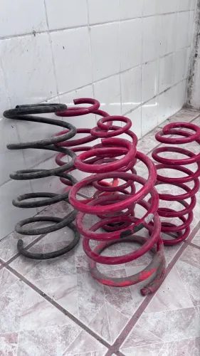 Molas de suspensão automotiva