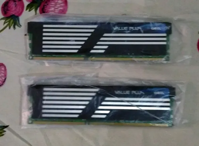 [ Só Venda ] Memória Geil Value RAM DDR3 2GB / 2 x 2GB / Para PC