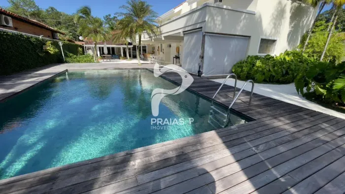 Casa alto padrão, quadra de tênis e piscina, 10 suítes, Jardim Acapulco